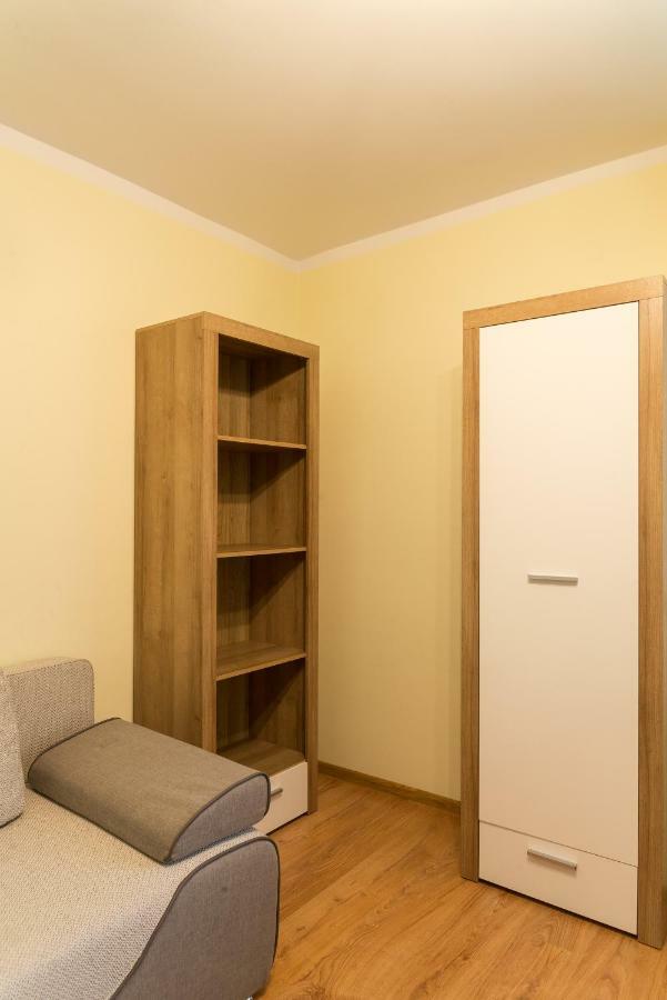 Apartament Na Urlop - Centrum - Przy Amfiteatrze - 500M Do Basenow วีสวา ภายนอก รูปภาพ